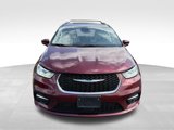 Used 2021 Chrysler Pacifica Touring-L image 2
