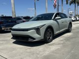 New 2025 Kia K4 LXS image 2