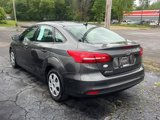 Used 2017 Ford Focus S image 4