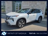 Used 2024 Nissan Rogue SL w/ SL Premium Package image 2