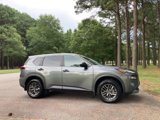 Used 2022 Nissan Rogue S image 2