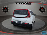 Used 2022 Kia Soul LX w/ Technology Package image 4