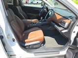 Used 2020 Subaru Outback Touring w/ Popular Package #2 image 5