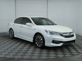 Used 2017 Honda Accord Touring image 3