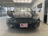 Used 2020 Ford Fusion SE image 2