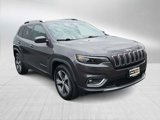 Used 2019 Jeep Cherokee Limited image 2