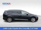 Used 2023 Chrysler Pacifica Limited image 2