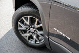 Certified 2022 GMC Acadia SLT image 5