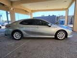Used 2018 Toyota Camry image 4
