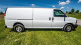 Used 2018 Chevrolet Express 3500 Extended w/ Driver Convenience Package image 2