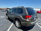 Used 2011 Mitsubishi Endeavor LS image 3