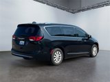 Used 2018 Chrysler Pacifica Touring-L w/ Advanced Safetytec Group image 5