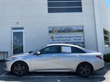 Used 2021 Hyundai Elantra SEL image 2