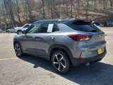 Used 2021 Chevrolet TrailBlazer RS w/ Sun and Liftgate Package image 5