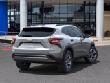 New 2025 Chevrolet Trax LT image 4
