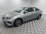 Used 2022 Kia Forte LXS image 3