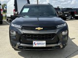 Used 2022 Chevrolet TrailBlazer ACTIV w/ Technology Package image 2