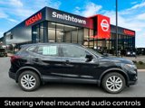 Used 2022 Nissan Rogue Sport S image 5