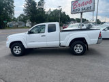 Used 2015 Toyota Tacoma 4x4 Access Cab V6 image 2