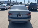 Used 2022 Volkswagen Jetta SE image 5