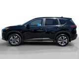 Used 2023 Nissan Rogue SV image 2