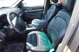 Used 2018 Ford Explorer XLT w/ Equipment Group 202A image 5