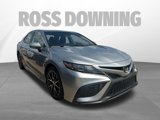 Used 2023 Toyota Camry SE image 3