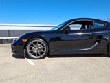 Used 2016 Porsche Cayman image 6