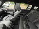 Used 2024 BMW X4 xDrive30i image 3
