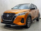 Used 2021 Nissan Kicks SV image 2