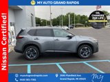 Used 2024 Nissan Rogue SV image 4