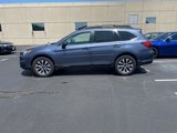 Used 2017 Subaru Outback 2.5i Limited image 3