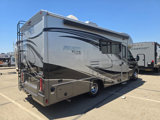 Used 2017 Mercedes-Benz Sprinter 3500 image 2