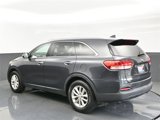 Used 2018 Kia Sorento LX image 3