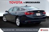 Used 2023 Chevrolet Malibu LT image 2