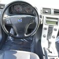 Used 2011 Volvo S40 T5 R-Design image 4
