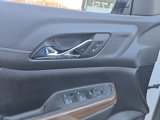 Used 2023 GMC Acadia SLE w/ Driver Convenience Package image 4