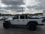 Used 2022 Jeep Gladiator Rubicon w/ Cold Weather Group image 6