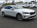 Certified 2024 BMW 530i xDrive w/ Premium Package image 2