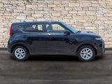 Used 2022 Kia Soul LX w/ Technology Package image 4