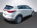 Used 2019 Kia Sportage LX image 4