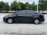 Used 2021 Toyota Corolla LE image 4