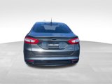 Used 2016 Ford Fusion SE w/ Equipment Group 202A image 4