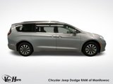 Used 2021 Chrysler Pacifica Touring-L image 2
