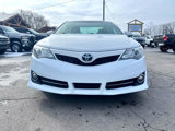 Used 2013 Toyota Camry SE image 2