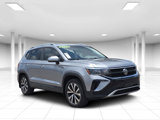 Used 2022 Volkswagen Taos SE image 1