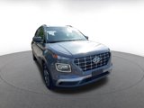 Used 2023 Hyundai Venue SEL image 3