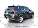 Used 2019 Nissan Rogue SV image 4