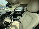 New 2025 Lincoln Corsair Reserve image 4