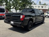 Used 2019 Nissan Titan SV w/ Midnight Edition image 6